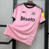 2025/2026 Newcastle United Goalkeeper Pink Soccer Jersey 1:1 Thai Quality